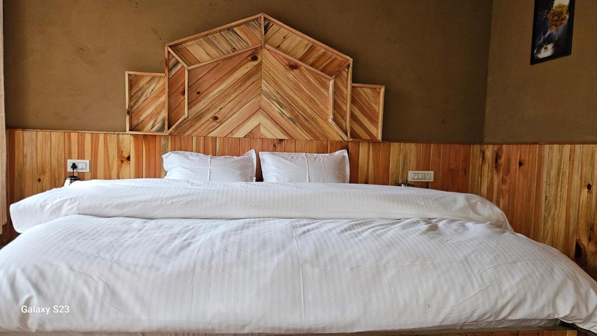 The Fiza Retreat Tirthan Banjar Экстерьер фото