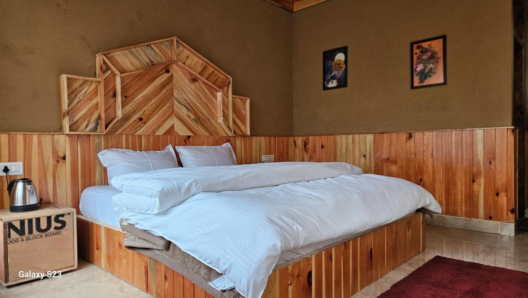 The Fiza Retreat Tirthan Banjar Экстерьер фото