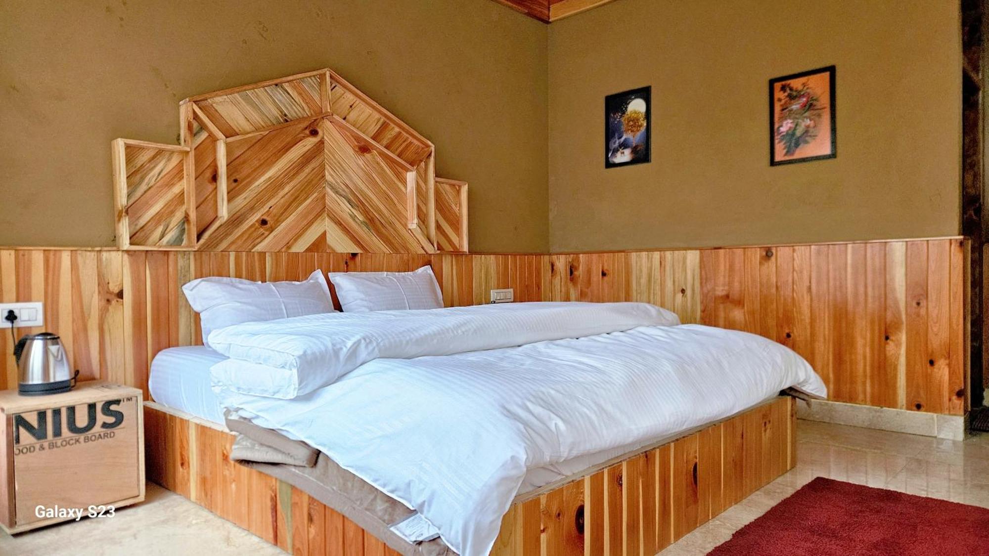 The Fiza Retreat Tirthan Banjar Экстерьер фото