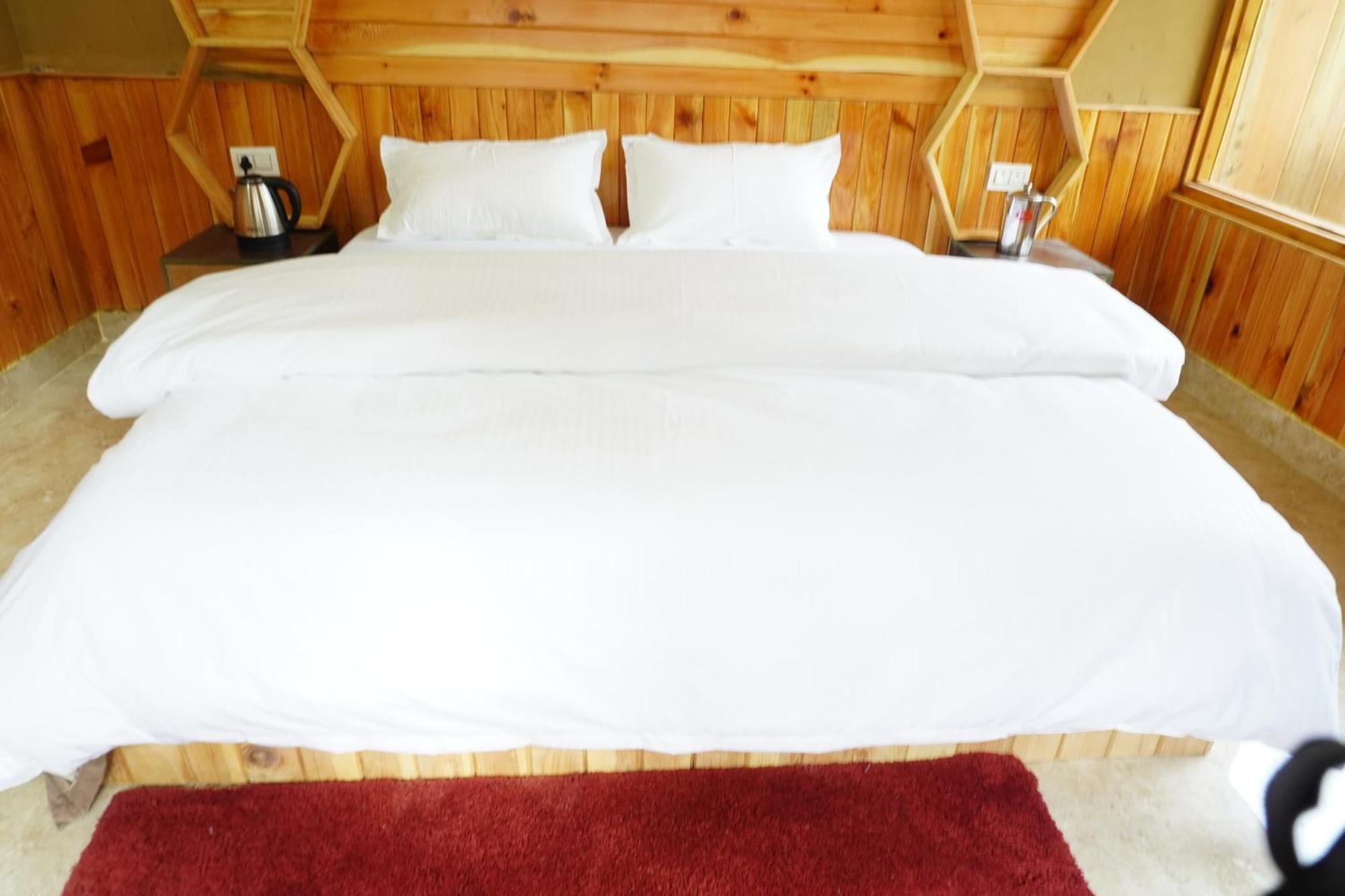 The Fiza Retreat Tirthan Banjar Экстерьер фото