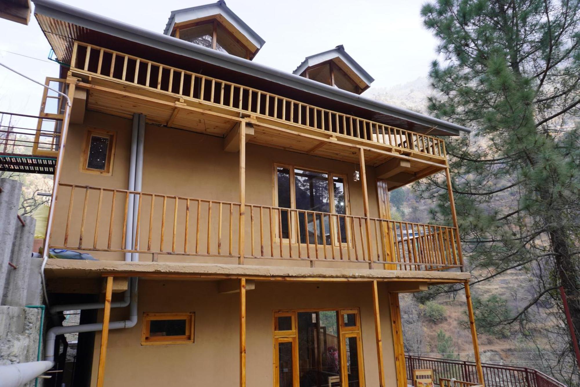 The Fiza Retreat Tirthan Banjar Экстерьер фото