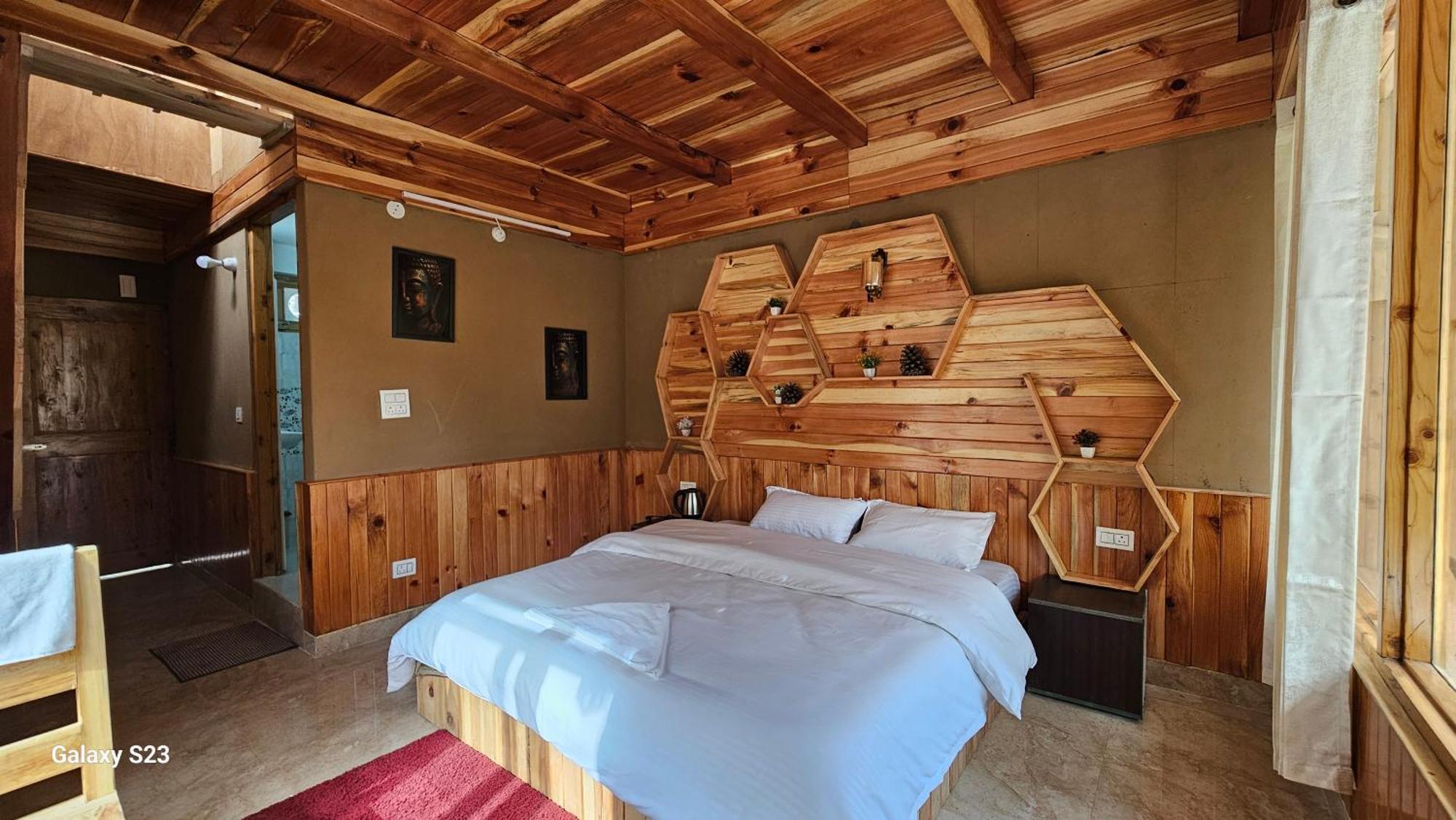 The Fiza Retreat Tirthan Banjar Экстерьер фото
