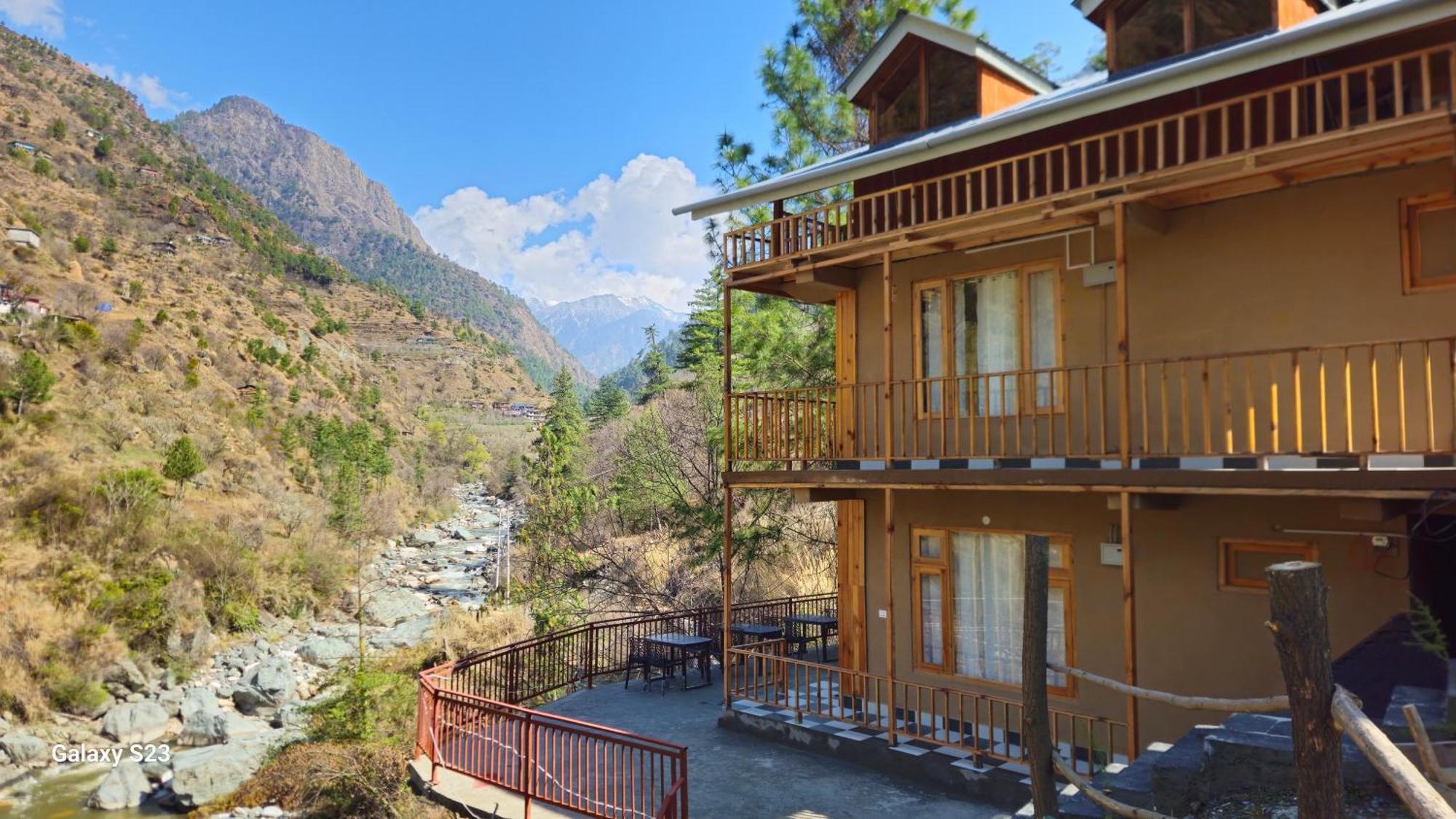 The Fiza Retreat Tirthan Banjar Экстерьер фото